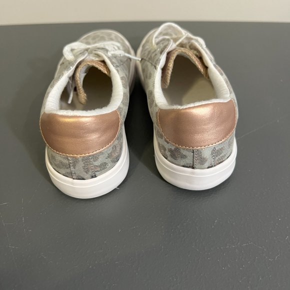NWOT TREASURE & BOND Silver Pink Leopard Print Sneakers (3M)‎ - Picture 5 of 9